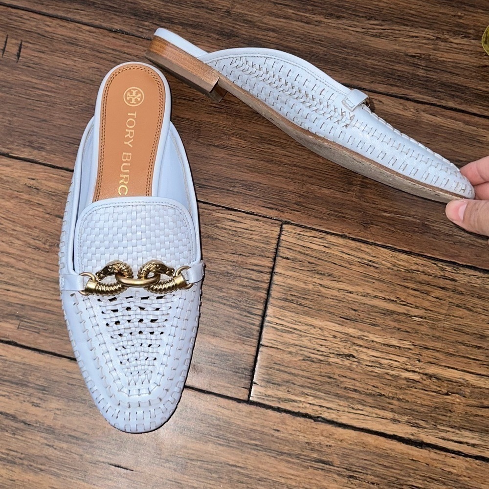 Tory Burch✨Mules Horsebit loafers RARE woven leather clogs slippers